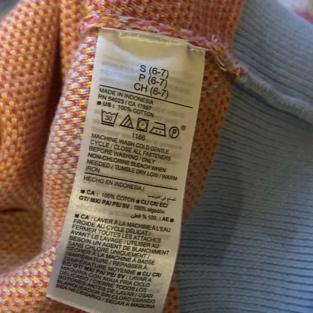 Old Navy Floral Kids Sweater - Blue, Red, Pink, Yellow Girls Size 6